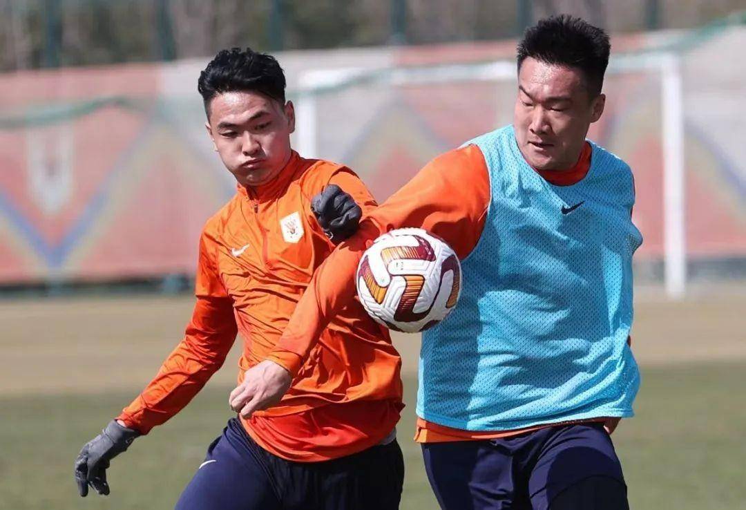  卡塔尔大师高尔夫比赛直播吧 