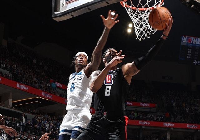 庐州朱雀队鏖战三湘战狼队，足球友谊赛守住胜果，替补奇兵立功。观赏性拉满(国足生死之战荣誉之战)