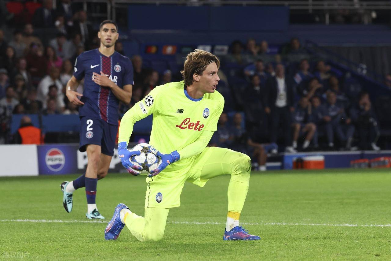 冲刺阶段法甲传出新动向；巴黎圣日耳曼复出首秀；管理层表态：态度坚定；更衣室氛围转暖的简单介绍