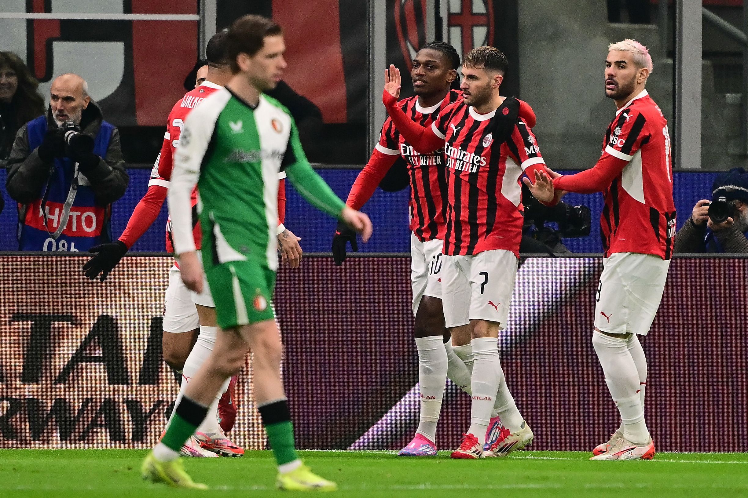 亚博体育-关于欧联倒计时，阿森纳赛前绝杀压哨，细节引发关注，气氛紧张，赛季目标并未改变的信息